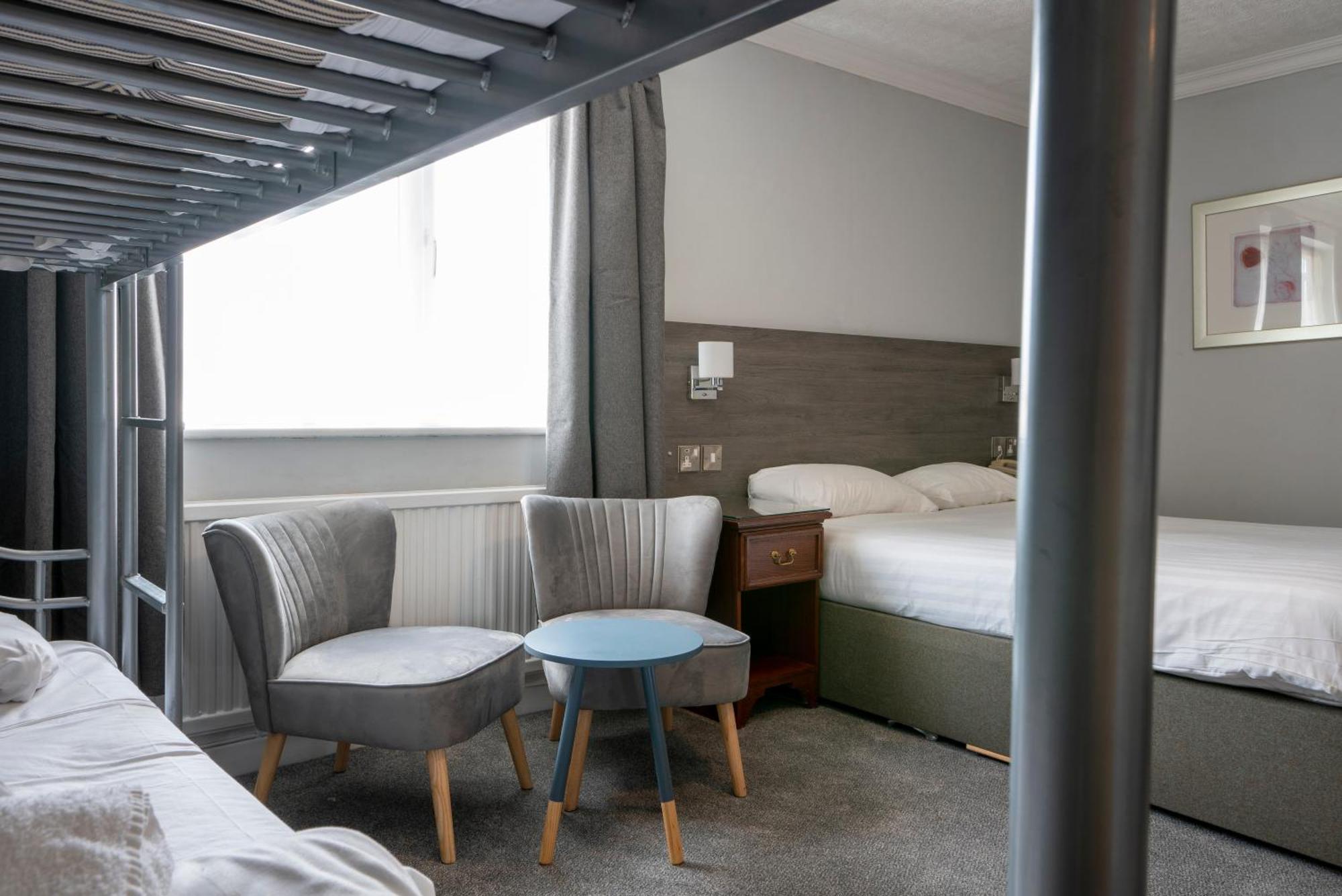 Beaufort Park Hotel Молд Экстерьер фото